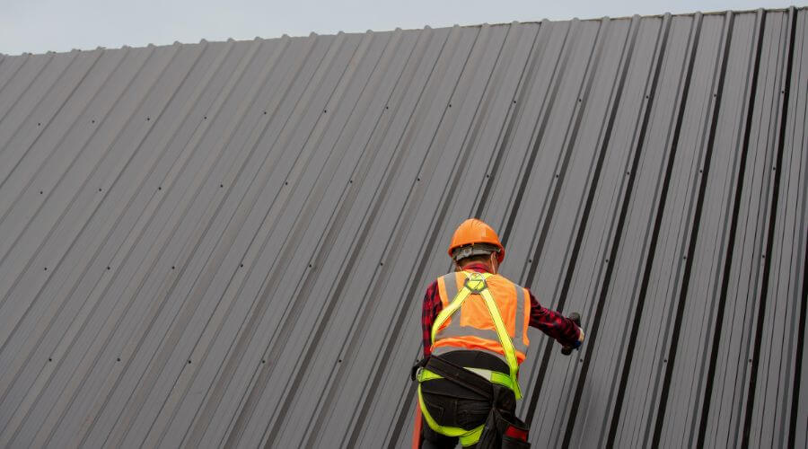 Expert Emergency Roof Repairs services in Walker, SD